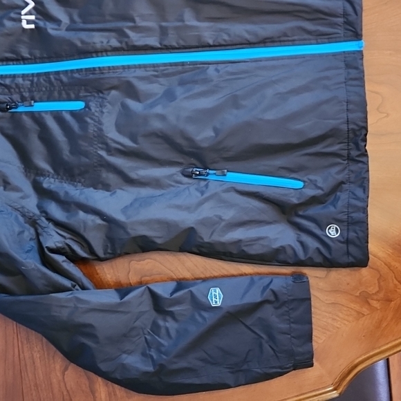 STORMTECH black coat with blue zippers - Picture 4 of 16
